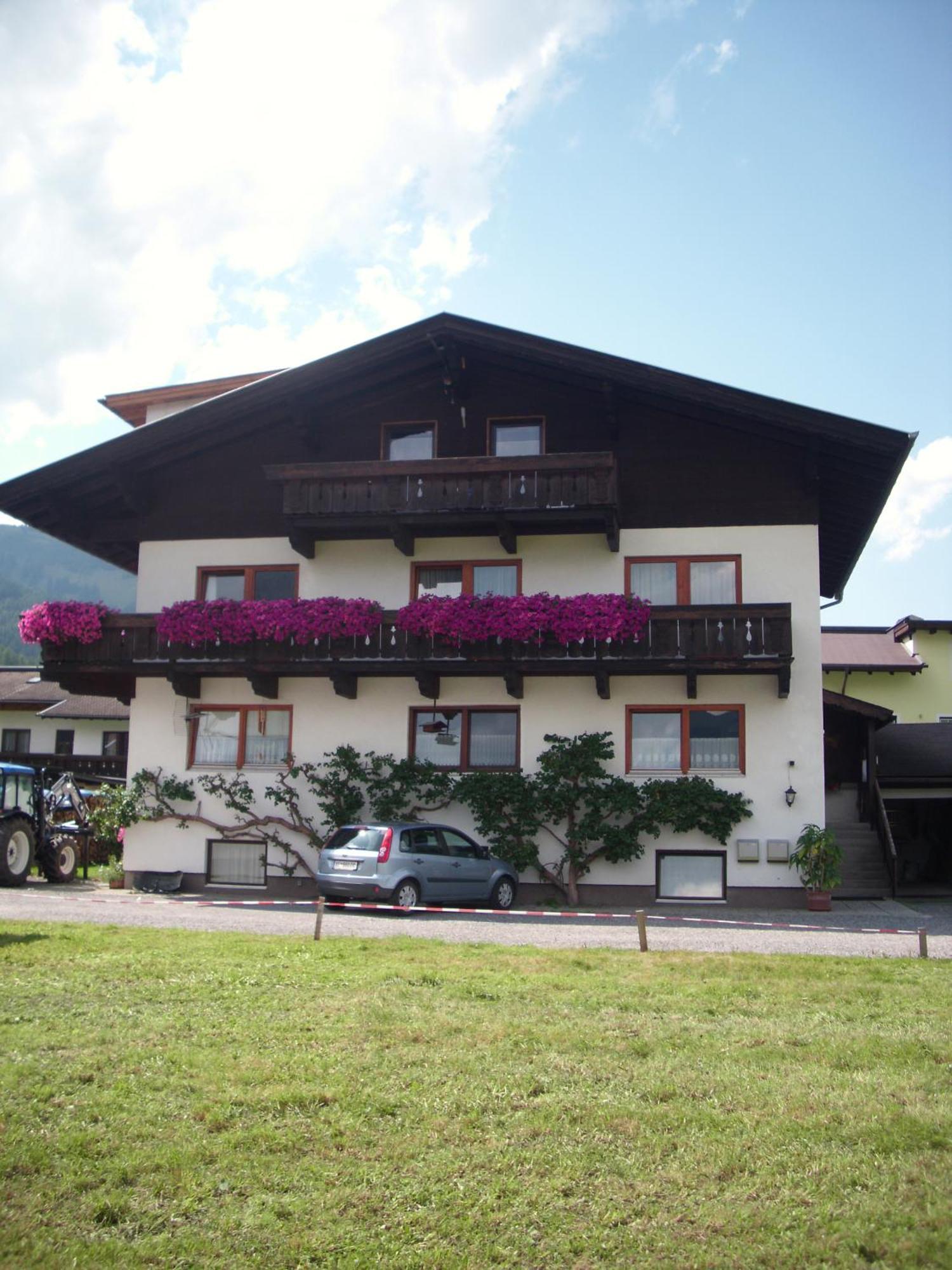 Haus Bergkranz Acomodação com café da manhã Lermoos Exterior foto